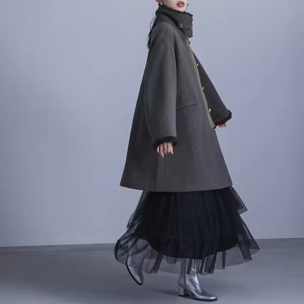 Stylish Trend Fashion Women's Cute Casual Grey Coat for Winter - Image 2