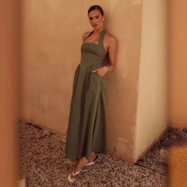 Chic Women's Off-Shoulder Sleeveless Maxi Dress
